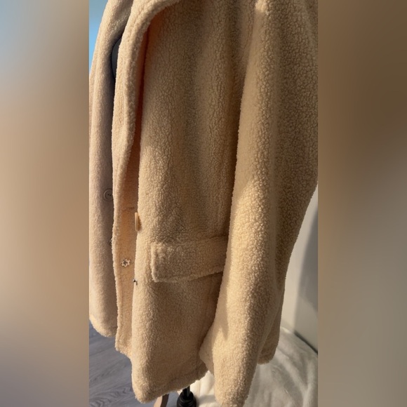 Cozy Cream Teddy Coat Faux Fur - Picture 7 of 7